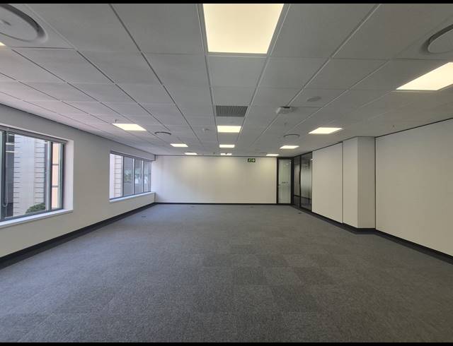 100M² OFFICE TO LET IN SANDTON CENTRAL
